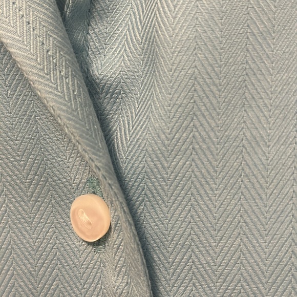 Talbots medium blue wrinkle resistant stretch blouse size 8 - Picture 3 of 5